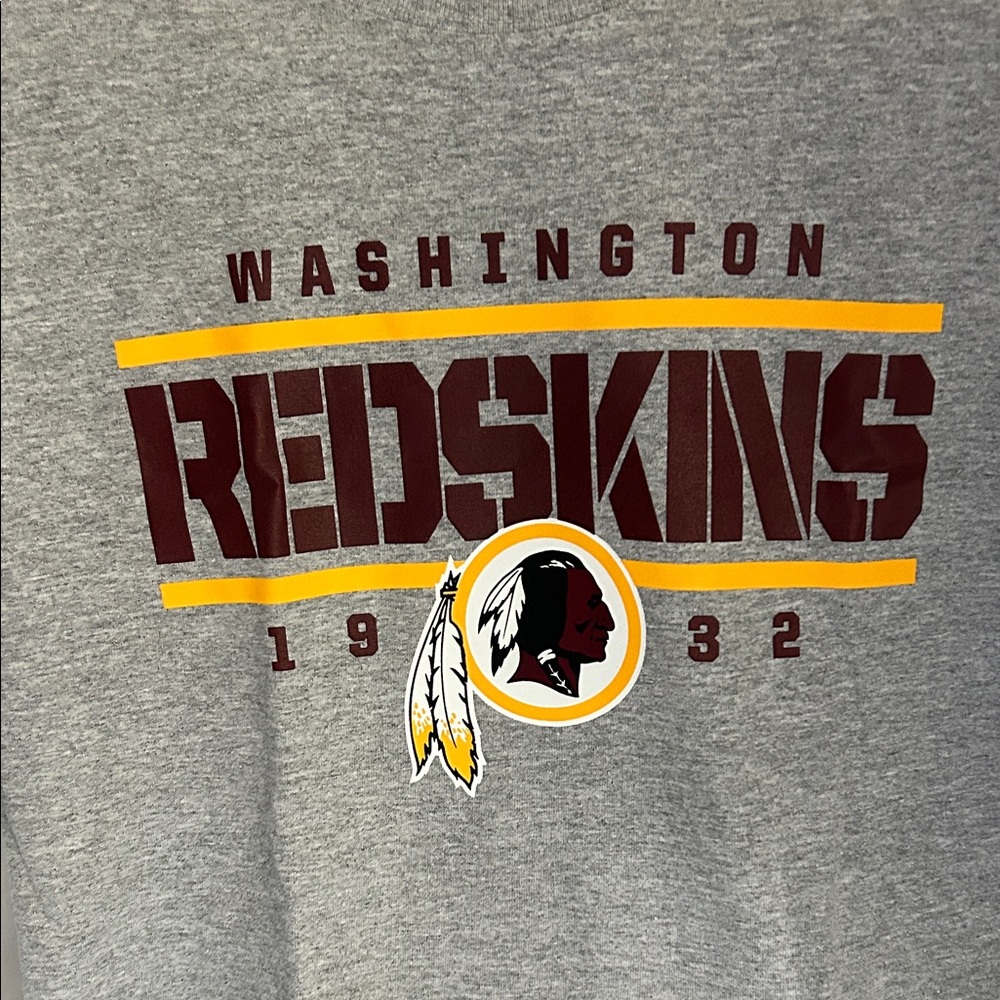 Gray Washington Redskins T-Shirt - Picture 2 of 5